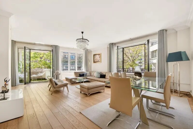 Bureau dans Paris à vendre - Photo du bâtiment - Image 2 de 21