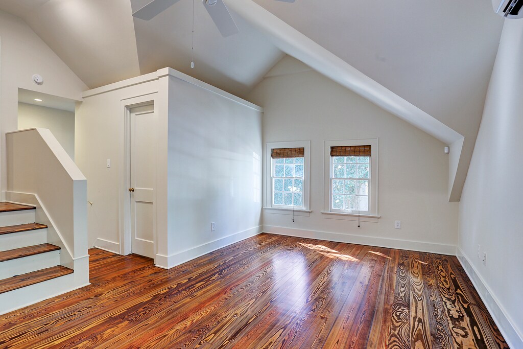 1105 Milford St, Houston, TX for lease Primary Photo- Image 1 of 15