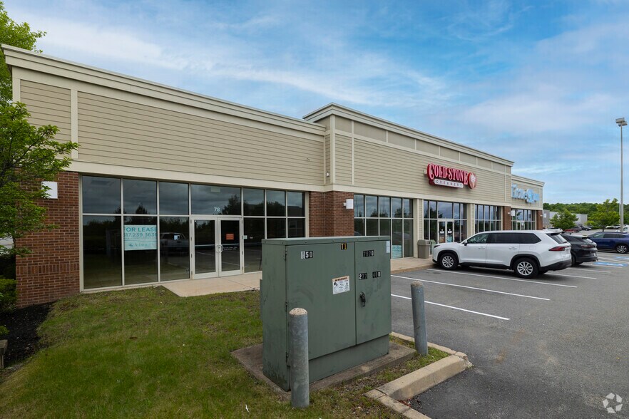 78-82 Orchard Hill Park Dr, Leominster, MA for sale - Building Photo - Image 2 of 3