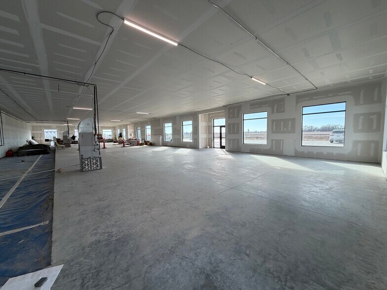 2190 Old Highway 75, Sergeant Bluff, IA à louer - Photo du bâtiment - Image 2 de 10