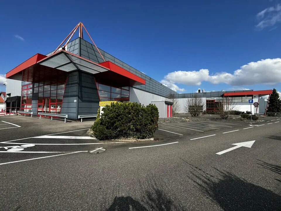 Flex in Obernai for lease Building Photo- Image 1 of 17