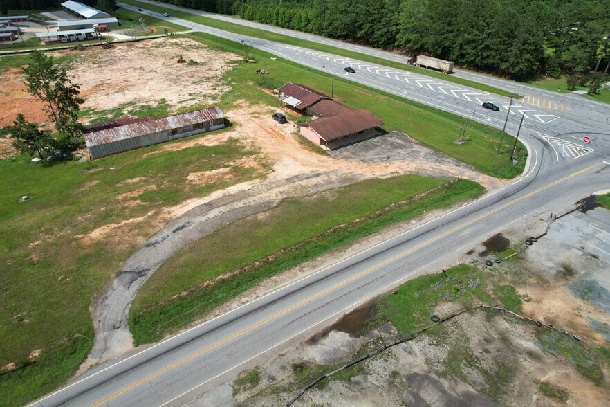 117 Fellowship Dr, Barnesville, GA à vendre - Aérien - Image 1 de 14