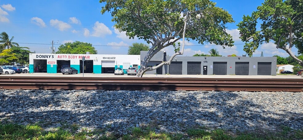 1346 S Dixie Hwy, Hollywood, FL for sale - Primary Photo - Image 2 of 21