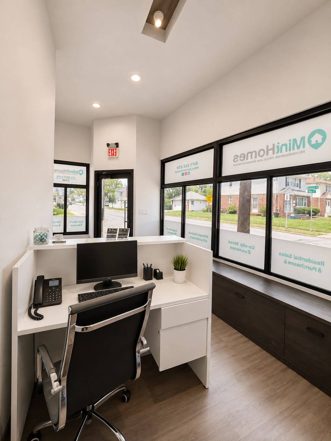 900-920 Rockaway Ave, Valley Stream, NY for lease Interior Photo- Image 1 of 7