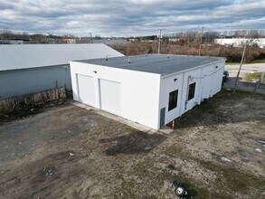 1420 Matzinger Rd, Toledo, OH à louer Photo du bâtiment- Image 1 de 4