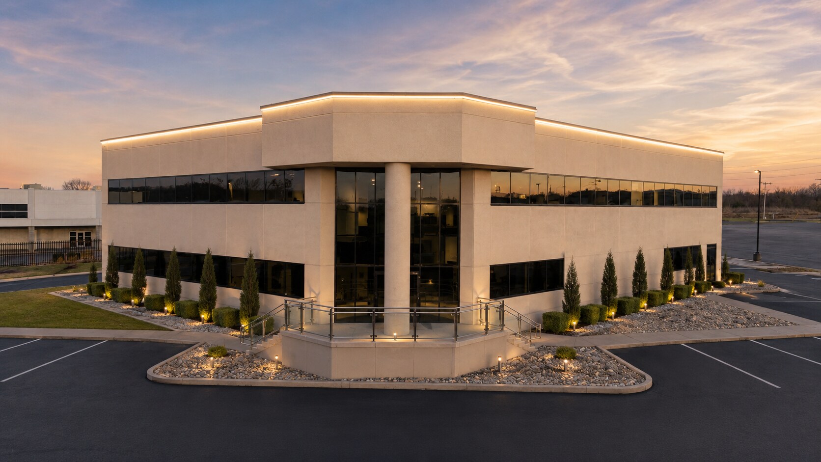 2827 N Eastgate Ave, Springfield, MO for lease Building Photo- Image 1 of 7