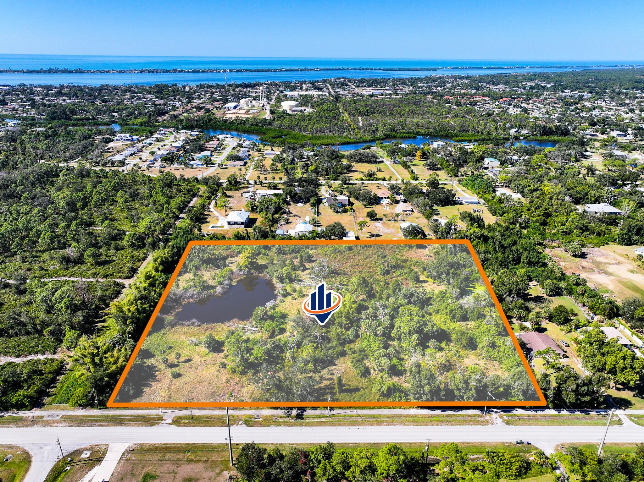 330-380 N Pine St, Englewood, FL à vendre Photo du bâtiment- Image 1 de 10