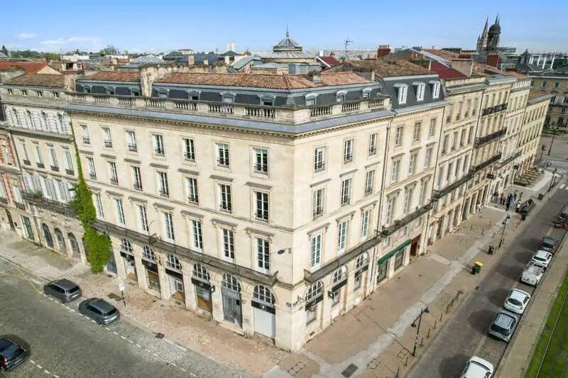 Office in Bordeaux for lease Building Photo- Image 1 of 12