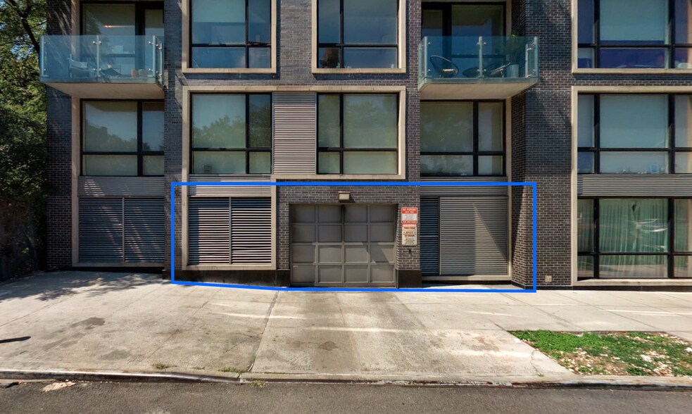 1326 Ocean Ave, Brooklyn, NY à louer - Photo du bâtiment - Image 2 de 3