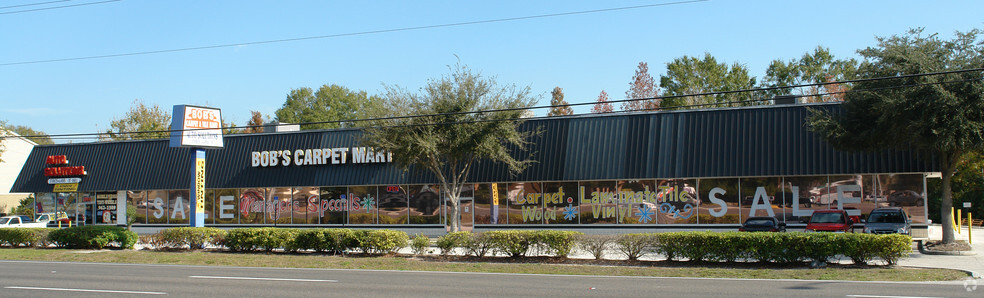 13809 N Dale Mabry Hwy, Tampa, FL for sale - Primary Photo - Image 1 of 2