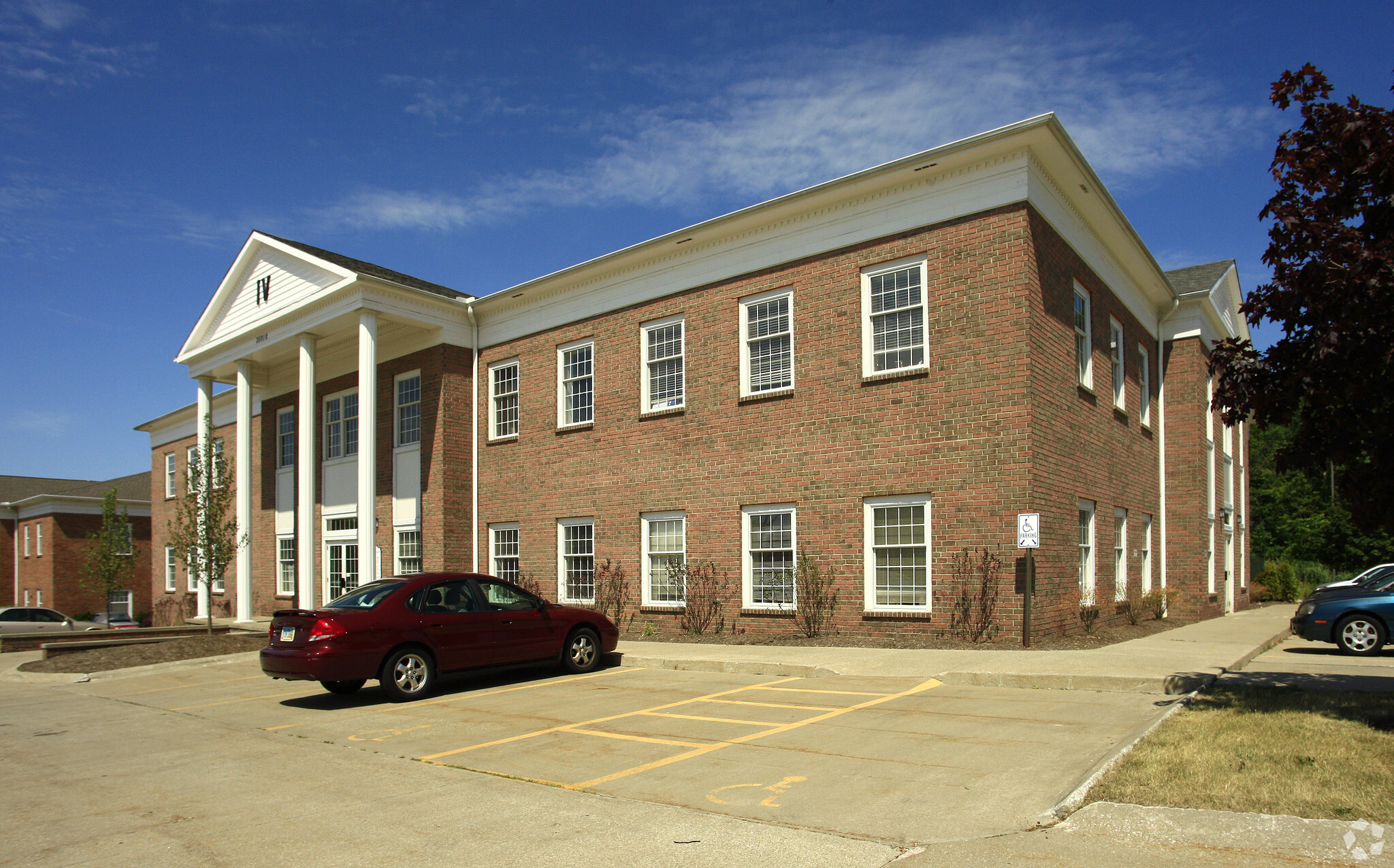 35010 Chardon Rd, Willoughby, OH for lease Building Photo- Image 1 of 2