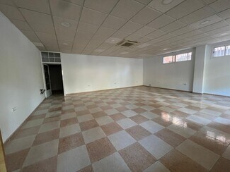 Plus de détails pour Commerce de détail à vendre