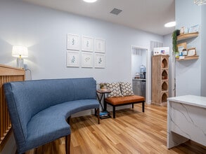 70 Park St, Montclair, NJ à louer Photo intérieure- Image 2 de 6