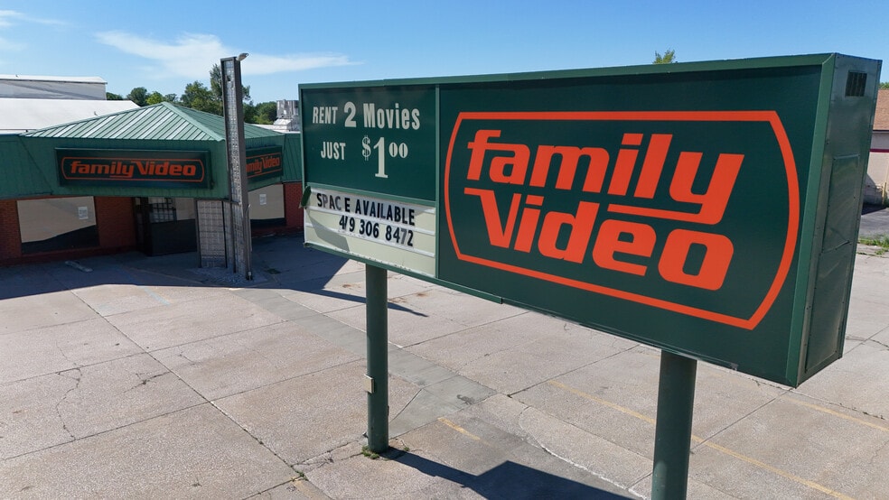 1345 N Mitchell St, Cadillac, MI for lease - Building Photo - Image 3 of 5