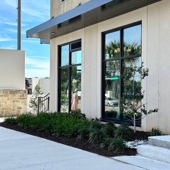 2992 Rodina Dr, Melbourne, FL à louer - Photo du bâtiment - Image 2 de 2