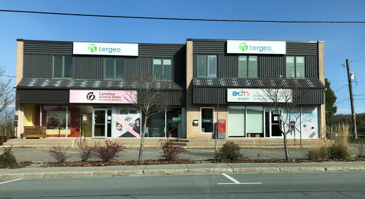 557-561 Av 1Re, Val-des-sources, QC à vendre Photo principale- Image 1 de 1