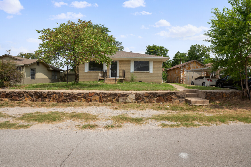 409 E Aquarium Pl, Jenks, OK for sale - Building Photo - Image 2 of 36