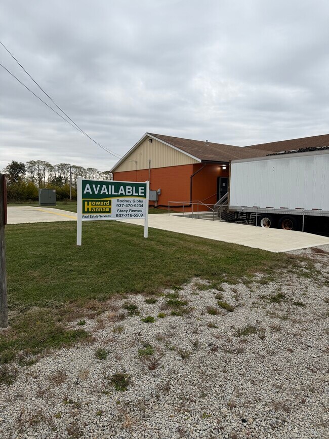 Plus de détails pour 99 Jonesboro Rd, Washington Court House, OH - Industriel à vendre