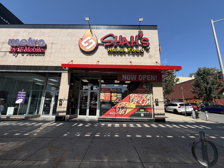 1611 Broadway, Brooklyn, NY for lease - Building Photo - Image 2 of 3