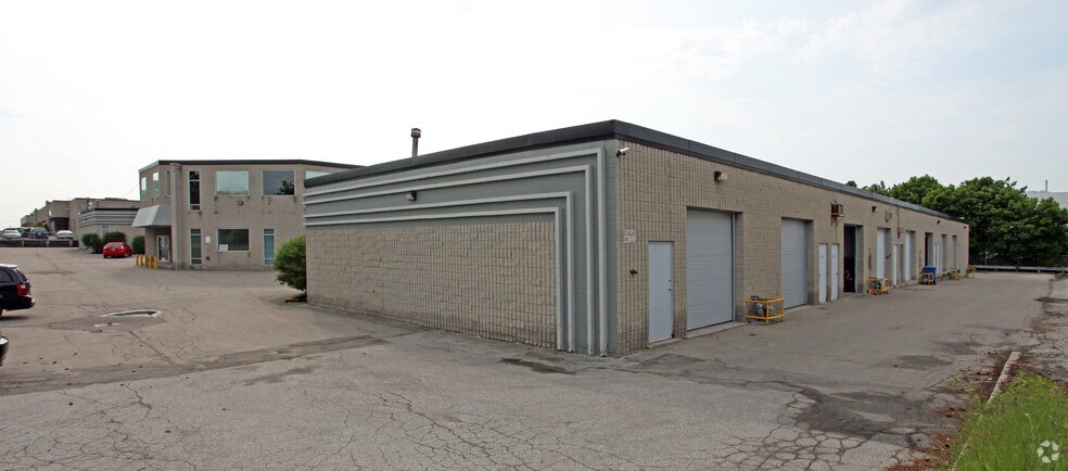 81-131 Telson Rd, Markham, ON for lease - Building Photo - Image 3 of 8