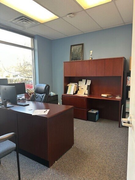 4170 Lafayette Center Dr, Chantilly, VA à louer - Photo du bâtiment - Image 3 de 38