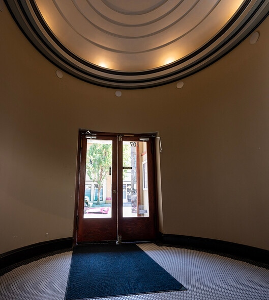 707-709 Main St, Oregon City, OR for lease - Building Photo - Image 3 of 7