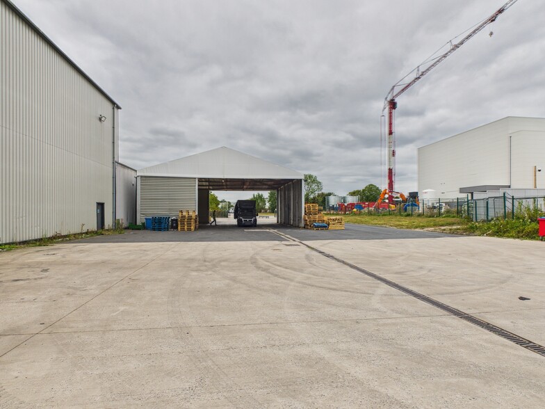 Ash Rd N, Wrexham for lease - Building Photo - Image 3 of 10