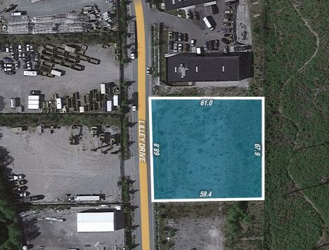 13060 Lilley Dr, Maple Ridge, BC à vendre Photo du bâtiment- Image 1 de 2