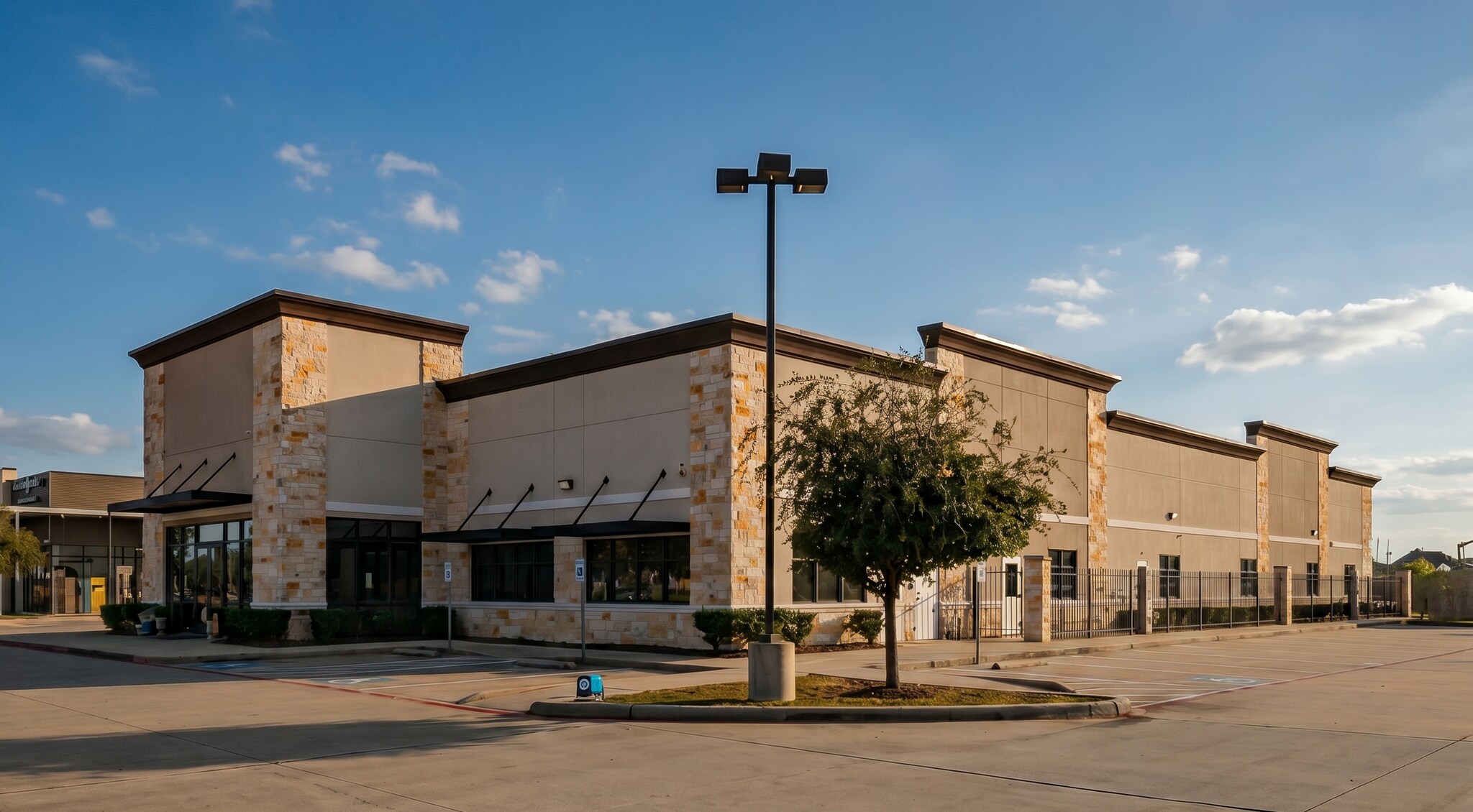 12152 Shadow Creek Pky, Pearland, TX à vendre Photo du bâtiment- Image 1 de 41