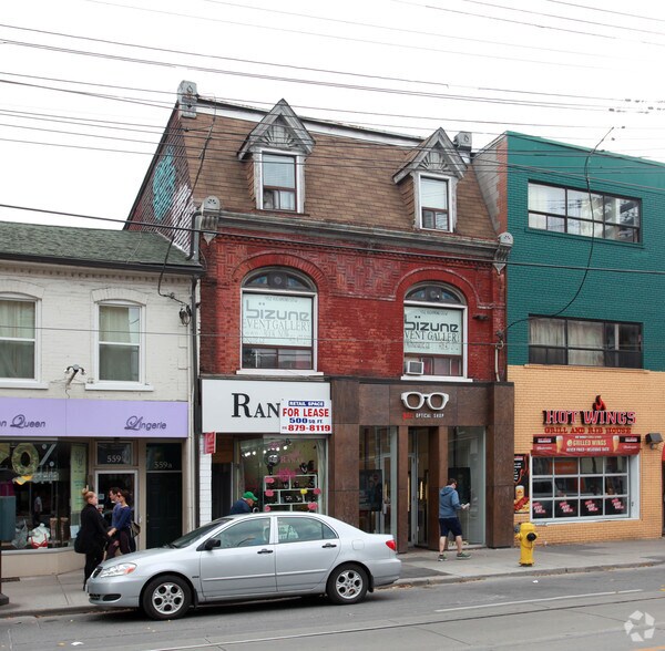 559-561 Queen St W, Toronto, ON for sale - Primary Photo - Image 1 of 1