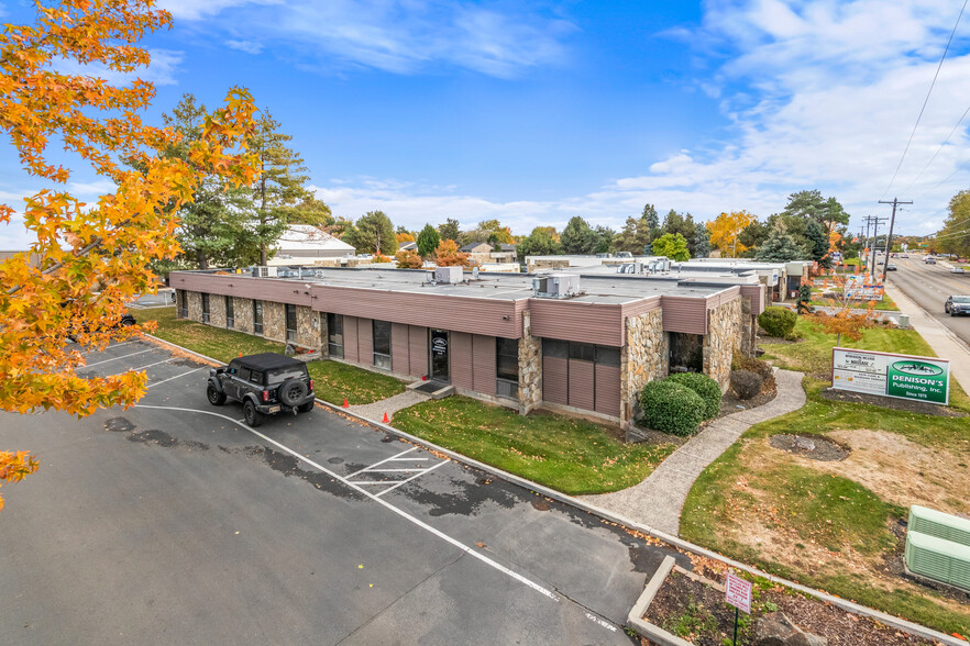 1104 N Cole Rd, Boise, ID for lease - Building Photo - Image 1 of 7