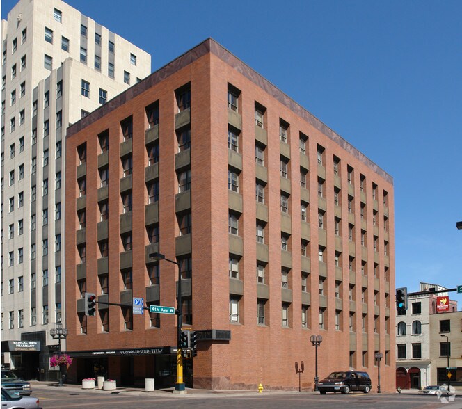 332 W Superior St, Duluth, MN à vendre - Photo principale - Image 1 de 1