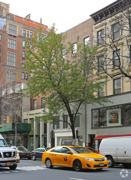 958 Madison Ave, New York, NY à louer - Photo principale - Image 1 de 16