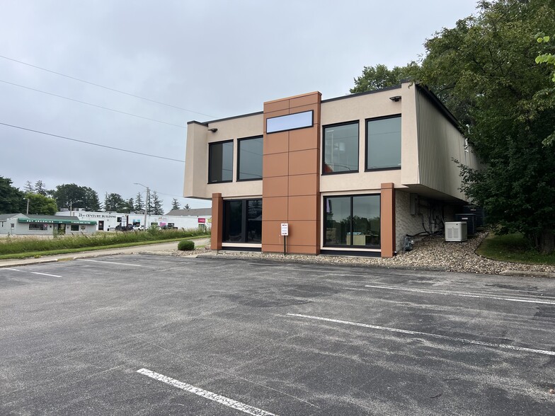 2109 S Broadway, Rochester, MN for sale - Building Photo - Image 2 of 28