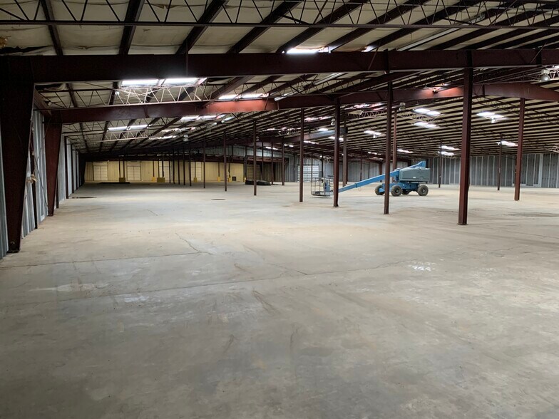 601-605 N Tn-70, Rogersville, TN for lease - Building Photo - Image 2 of 11