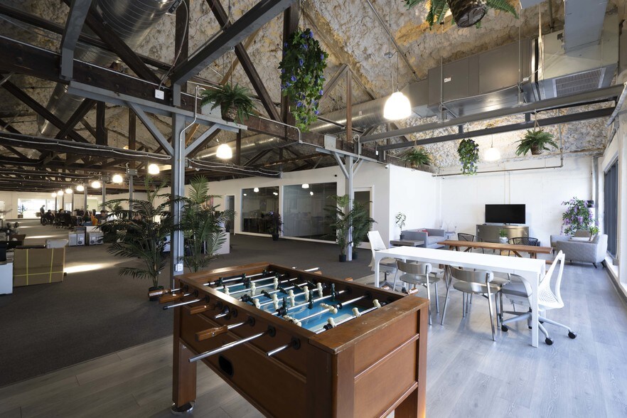 1622 NE 2nd Ave, Miami, FL à louer - Photo intérieure - Image 3 de 15