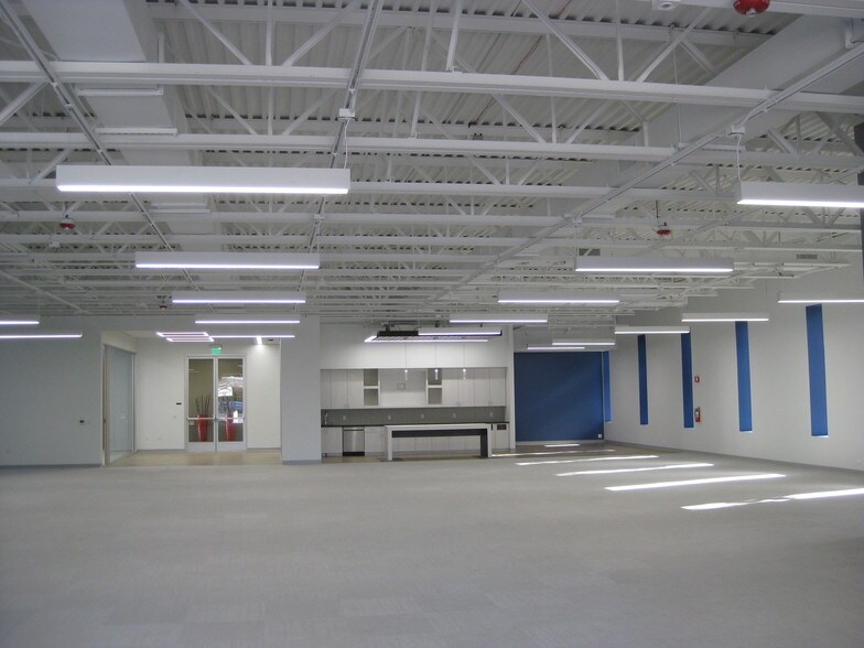 625 Ellis St, Mountain View, CA à louer - Photo intérieure - Image 3 de 3