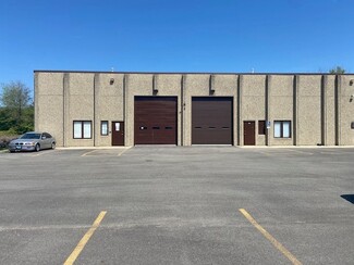 Plus de détails pour 868-878 Tower Rd, Mundelein, IL - Industriel à louer