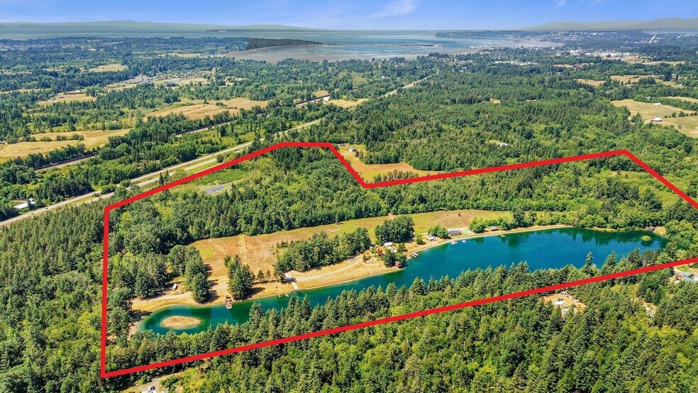 8610 White Rd, Blaine, WA à vendre - Photo du bâtiment - Image 3 de 40