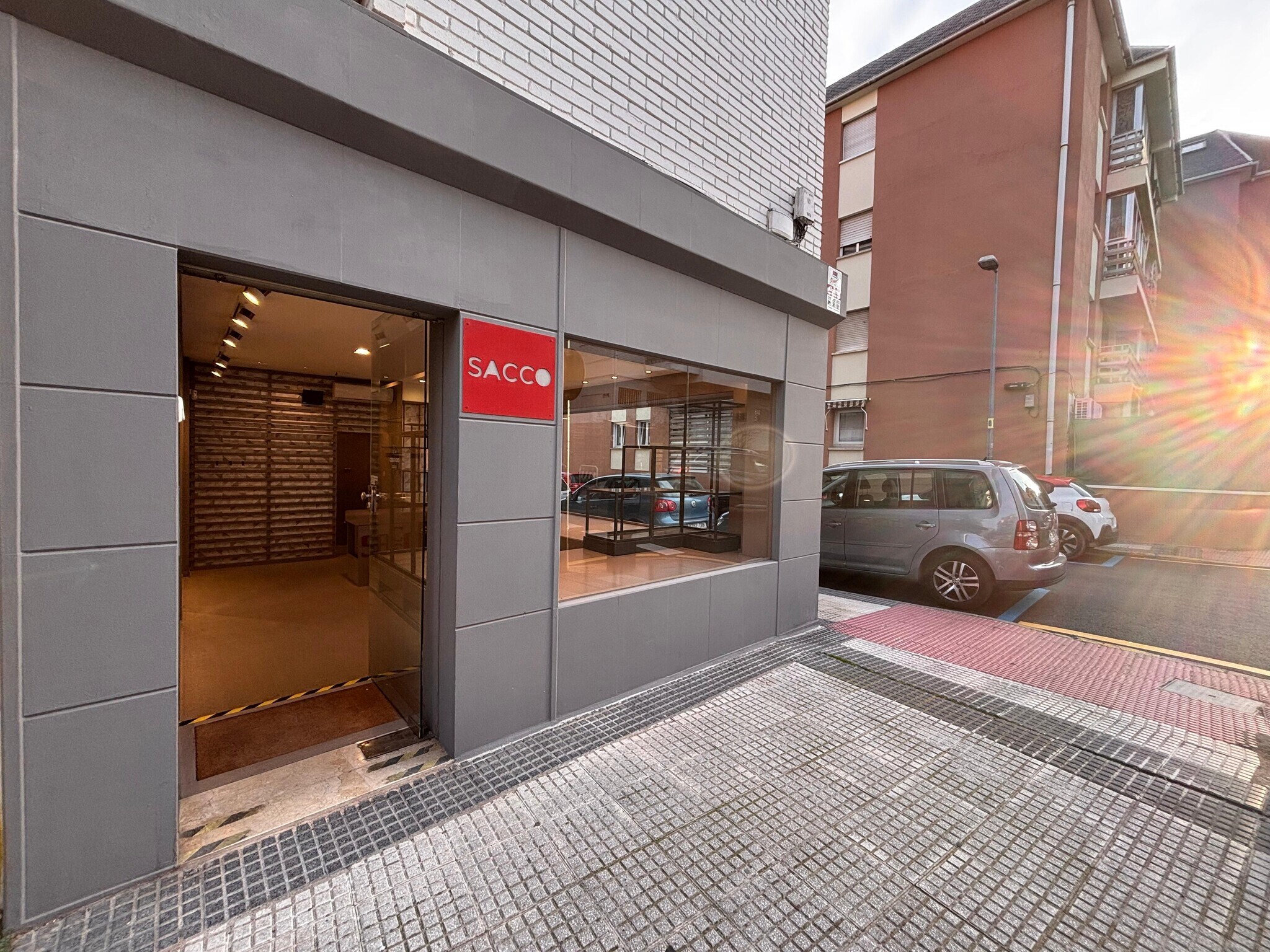 Avenida de España, 18, Majadahonda, Madrid for lease Primary Photo- Image 1 of 4