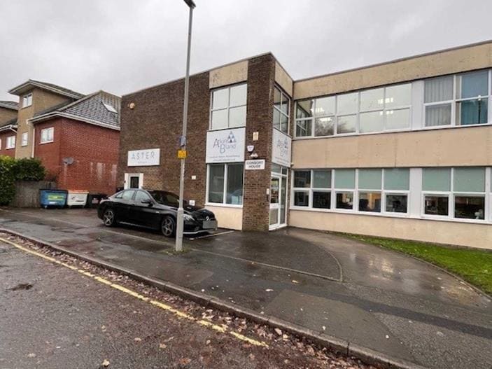 Princes Rd, Ferndown for lease - Building Photo - Image 3 of 3
