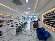 128 Tolworth Broadway, Surbiton, Surrey, KT6 7HT 4