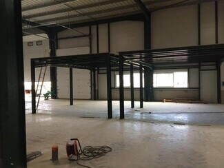 Plus de détails pour 14 Rue Gaspard-Gustave Coriolis, Plaisance-du-Touch - Bureau, Local d'activités à louer