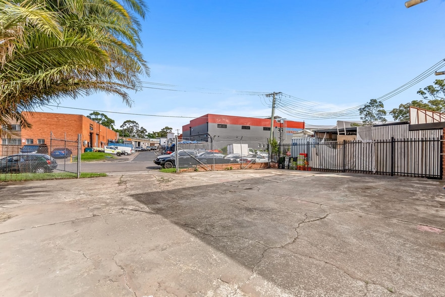 26 Boola Ave, Yennora for sale - Building Photo - Image 2 of 12