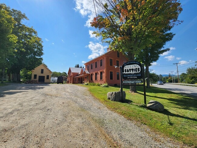 Plus de détails pour 268 Main St, Kingfield, ME - Commerce de détail à vendre