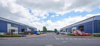 Plus de détails pour The Quadrant Centre, Quedgeley - Industriel à louer