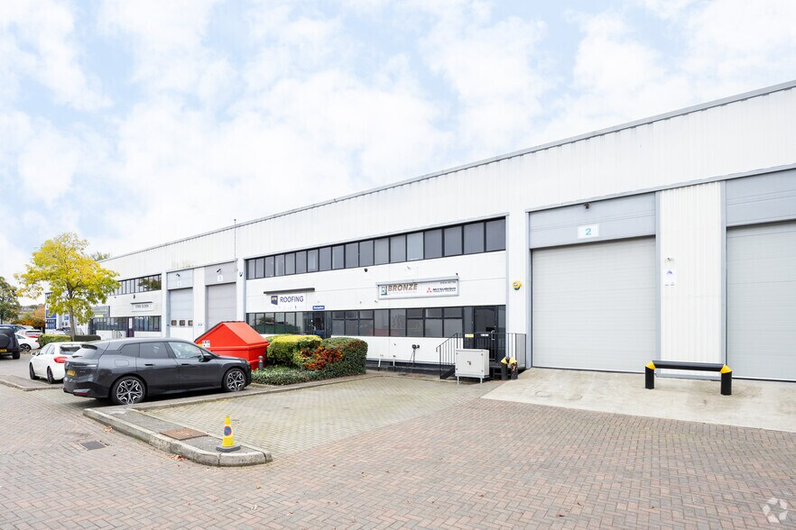 Neptune Clos, Rochester à louer - Photo du bâtiment - Image 3 de 4