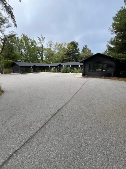 2790 Blue Star Hwy, Fennville, MI for sale - Building Photo - Image 1 of 9