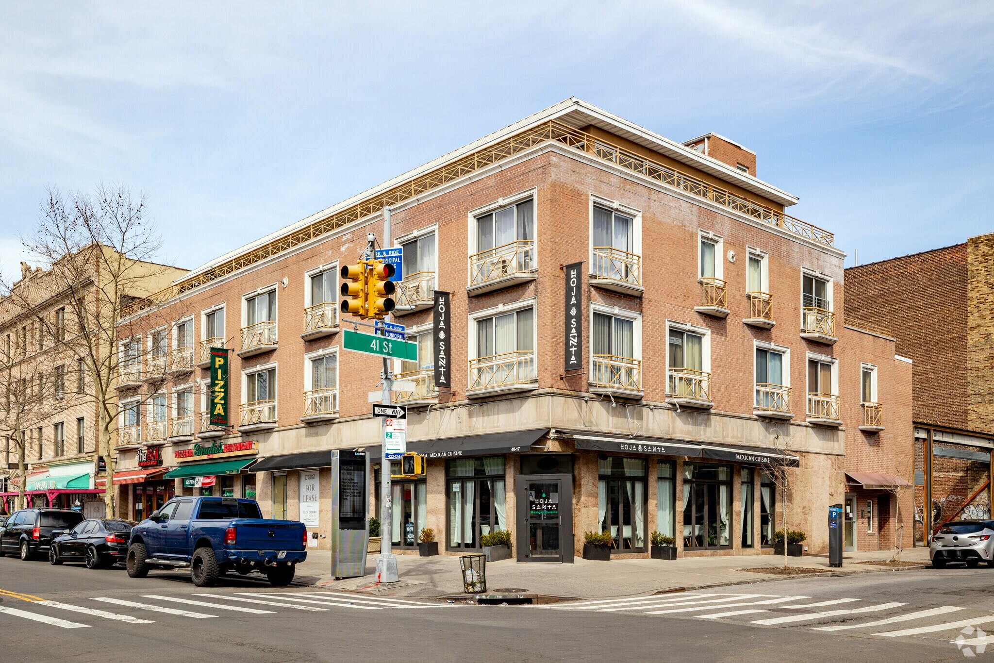 40-11-40-17 30th Ave, Astoria, NY for lease Primary Photo- Image 1 of 9