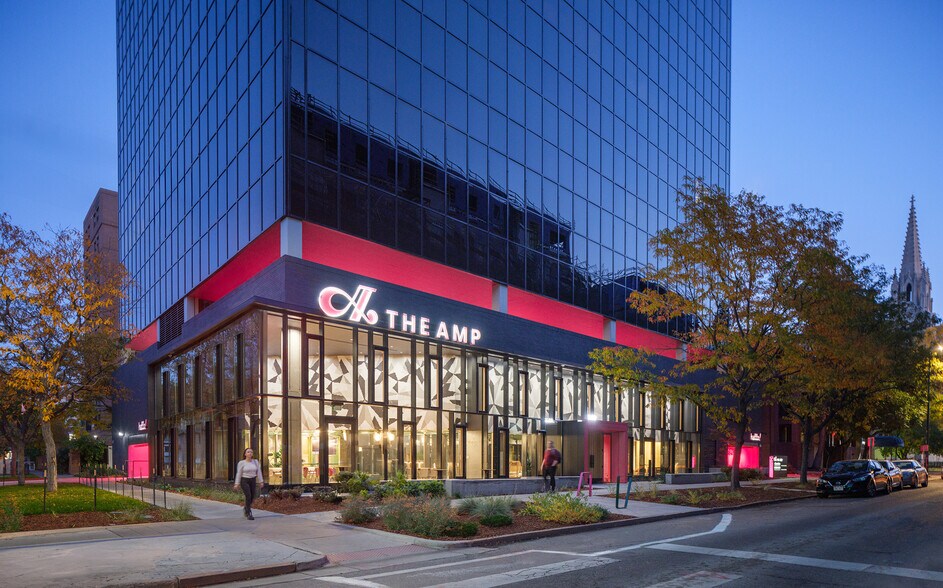 1580 N Logan St, Denver, CO à louer - Photo du bâtiment - Image 2 de 33